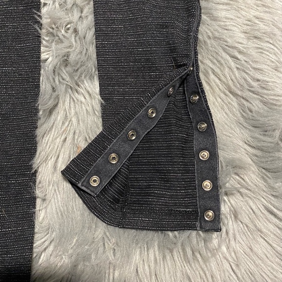 Beyond Yoga Black Pique Ankle Snap Bottom Leggings Size XS - Picture 7 of 8